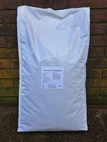 Diesel pup verse zalm